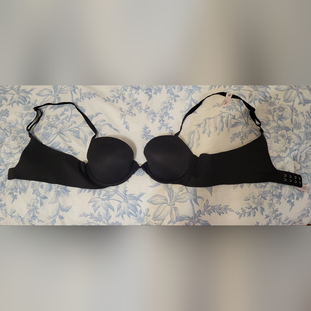 Victoria's Secret Black Push-Up Bra Intimates